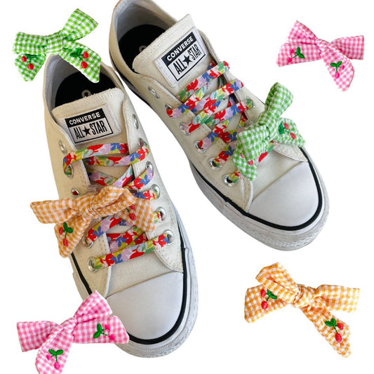 Sneakers Charm Check Ribbon